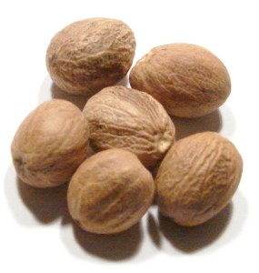 Nutmeg-Whole-DSCv2