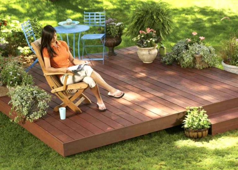 19 Beautiful and Creative Garden Decking Ideas | HenSpark